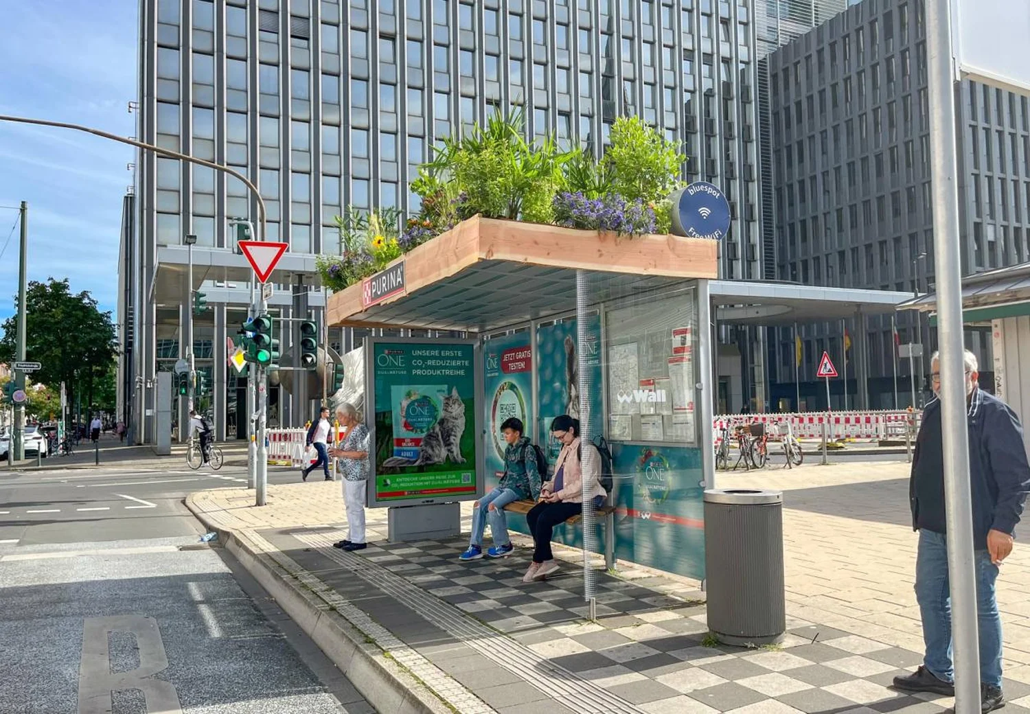 berlin-duesseldorf-purina-katzennahrung-1.webp
