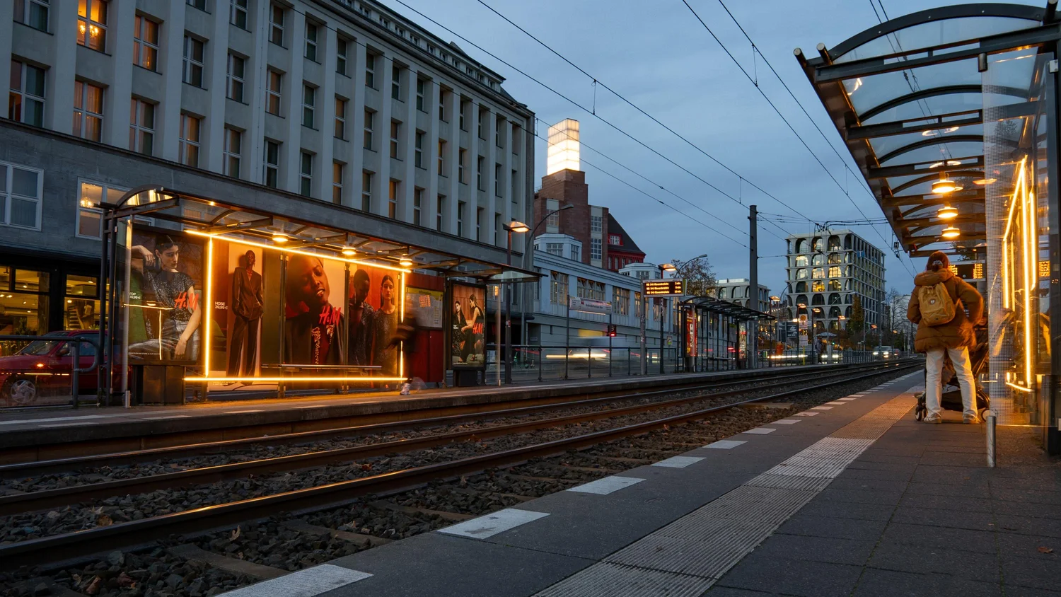 berlin-hundm-strahlend-02.webp