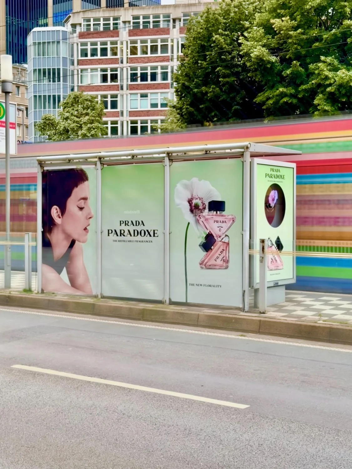 duesseldorf-prada-duftspender-3.webp