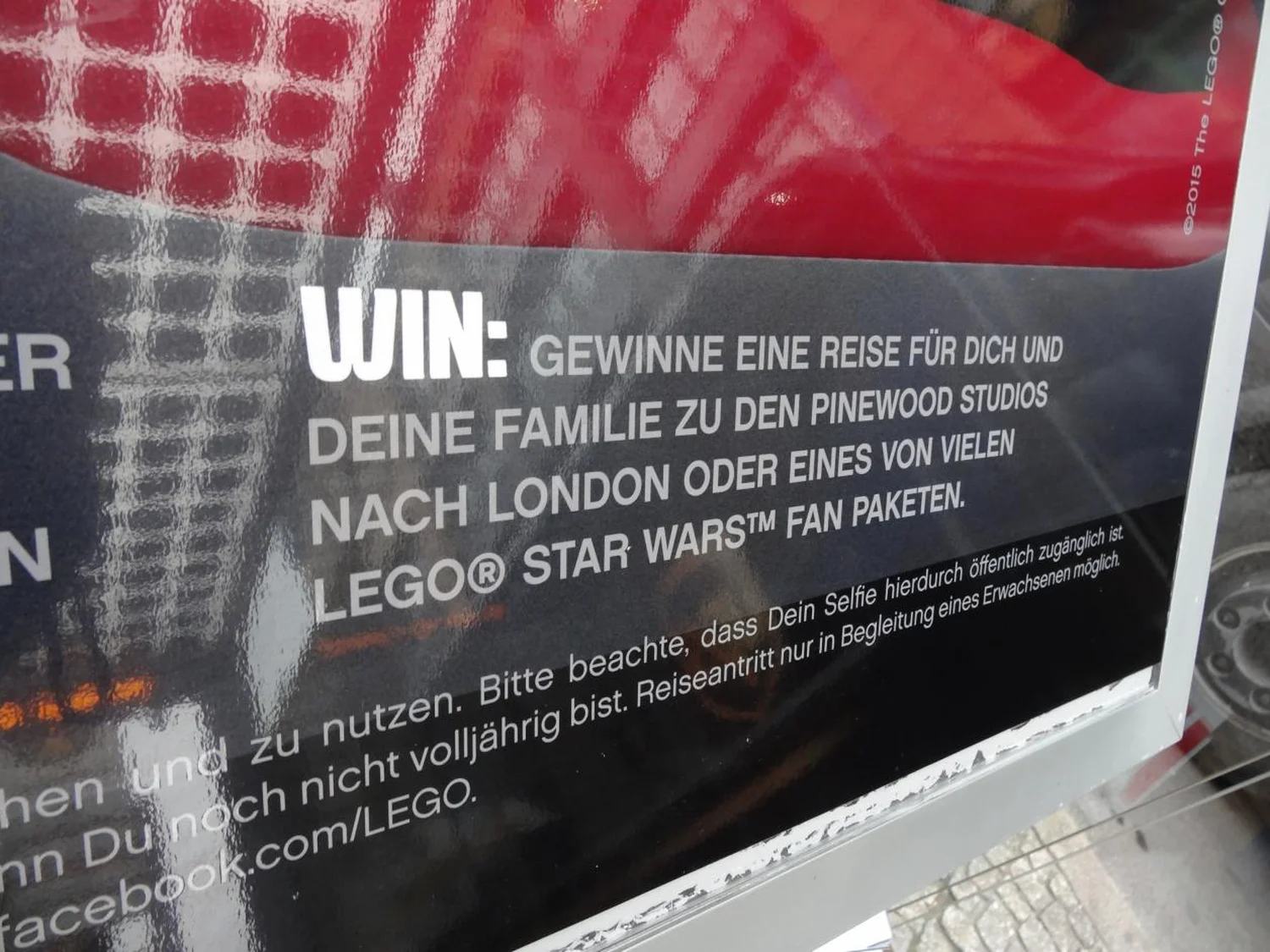 lego-star-wars-selfie-station-3.webp