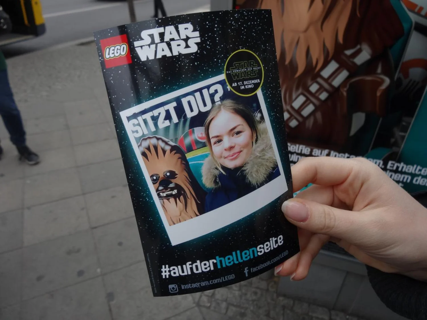 lego-star-wars-selfie-station-4.webp